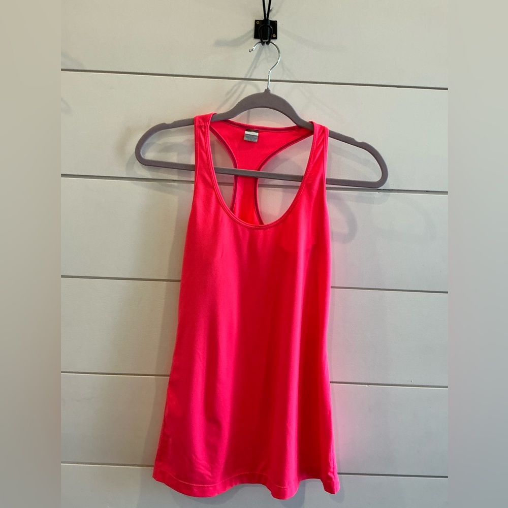Xersion Women's Pink Tank Top